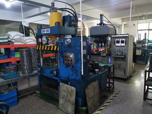 OE NO. MD701194 Диск крышки комплектатора сцепления для Mitsubishi 4A91 4G15 4G18 V3 V5 4G69 4G64